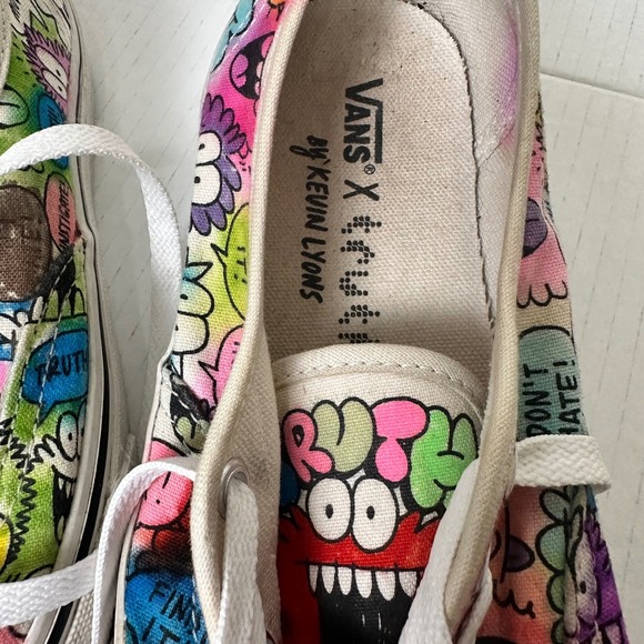 Vans Authentic Kevin Lyons Truth Monster Print Sneakers Womens 7 Mens 5.5 Multi - Picture 4 of 10